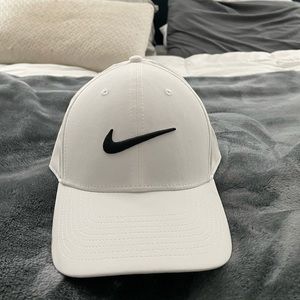 Mens Nike Hat